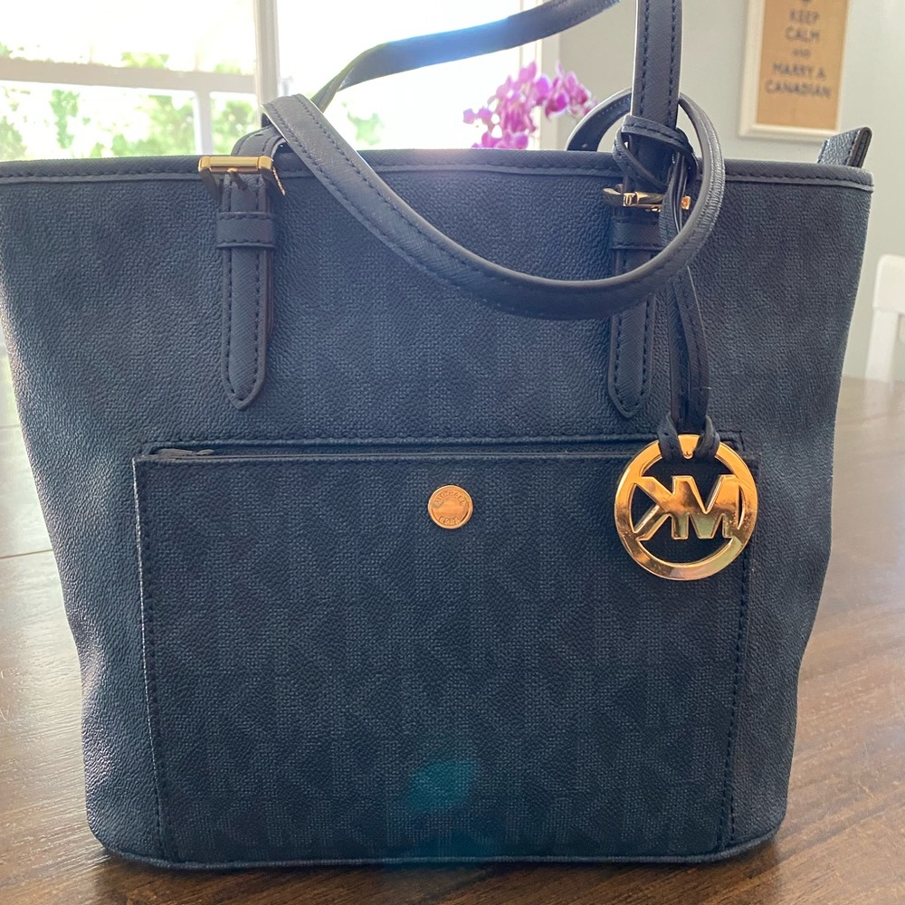 Michael Kors handbag purse